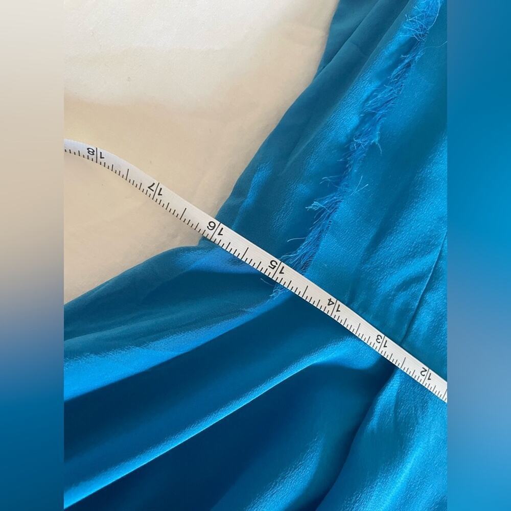 ✨Sandro Rodia✨ 100% Silk Blue Turquoise Frayed Handkerchief Hem Dress - Picture 9 of 9